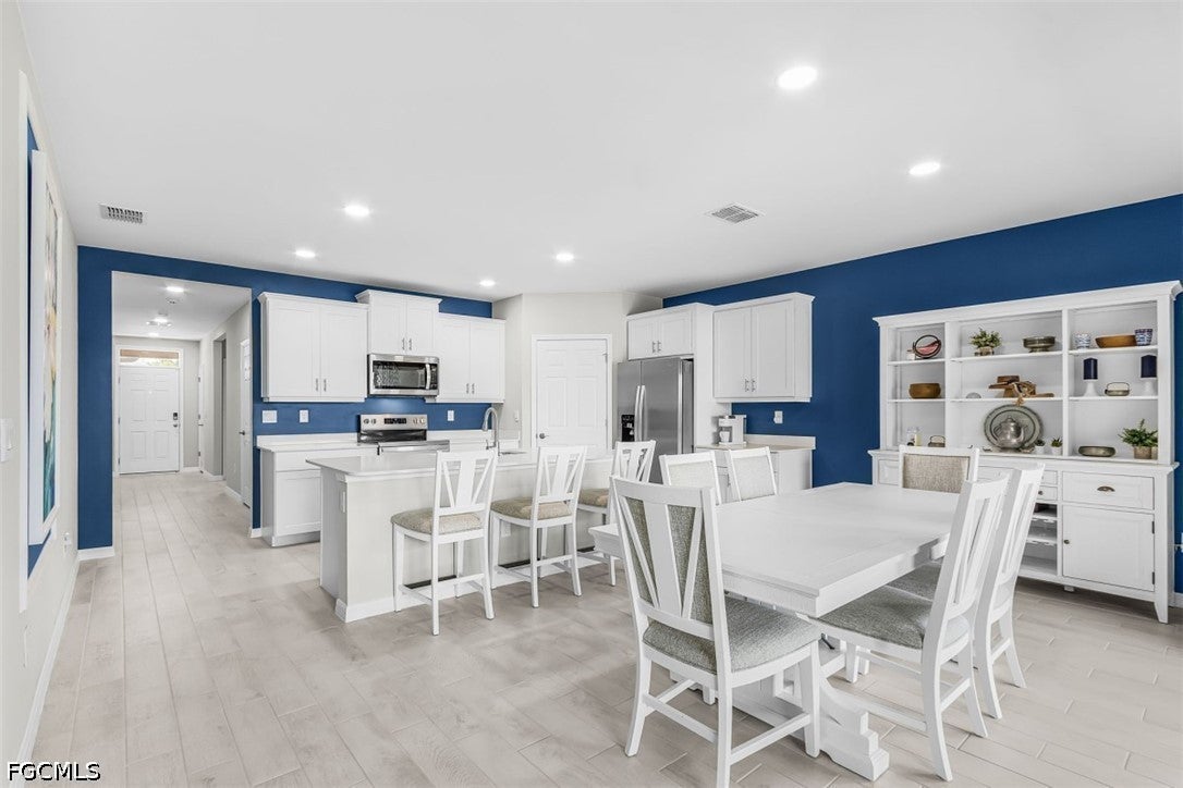 3658 Rollingwater Way
