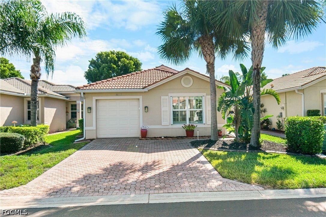 10535 Carolina Willow Drive