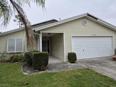 5621 Longleaf Drive North Fort Myers FL 33917