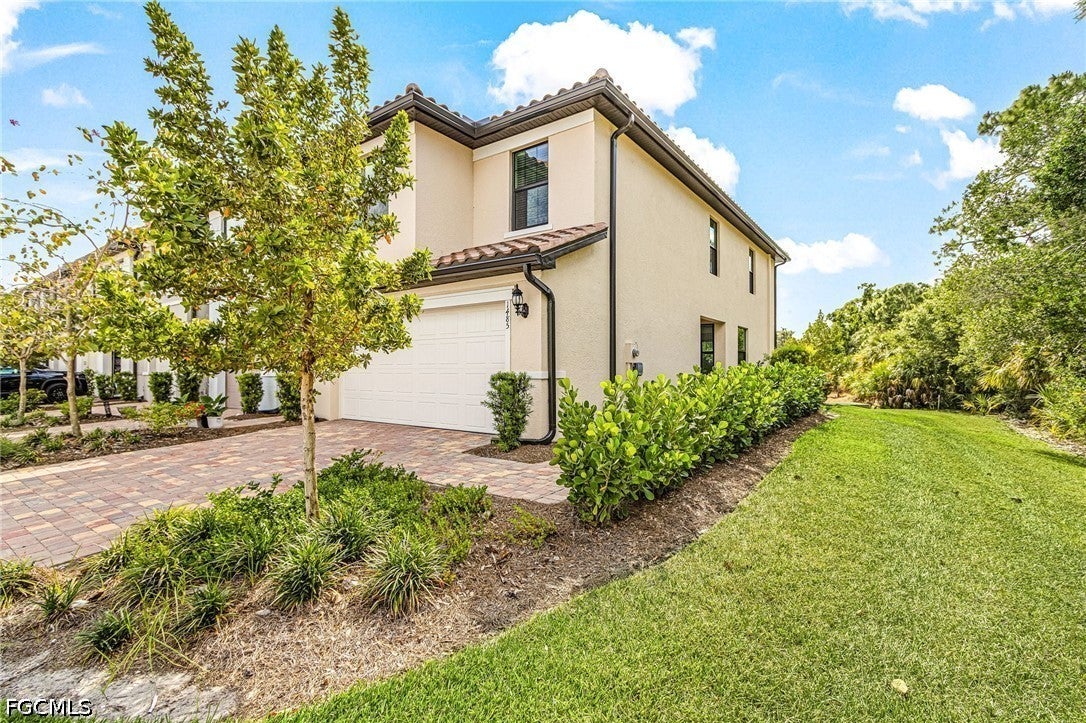 1485 Weeping Willow Court