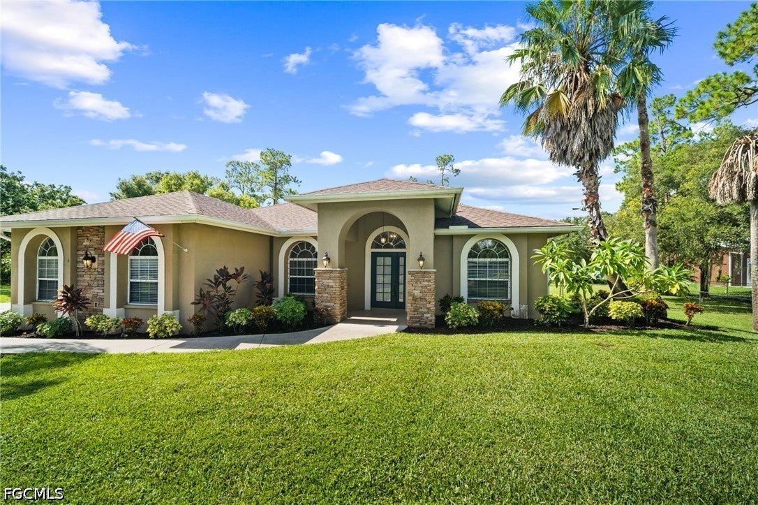 11704 Bentwood Court