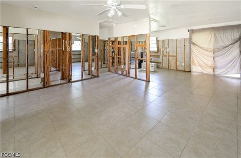 Tiny photo for 317 Montgomery Avenue, Fort Myers, FL 33905 (MLS # 2026014838)