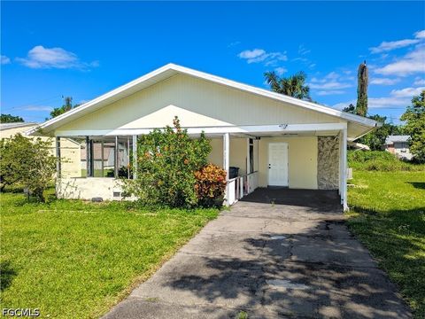 317 Montgomery Avenue Fort Myers FL 33905