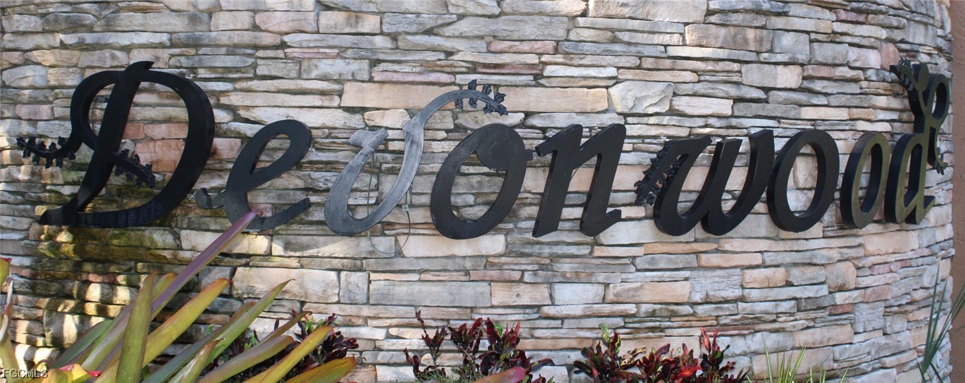 15851 Hampton View Court