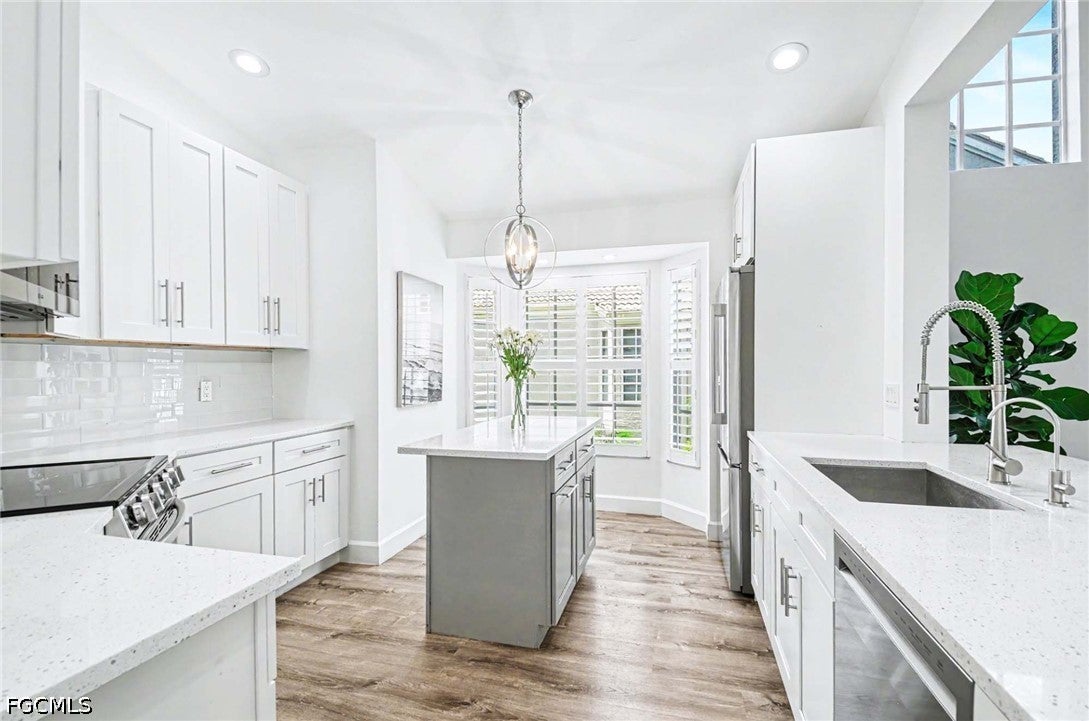 5701 Heron Lane 705