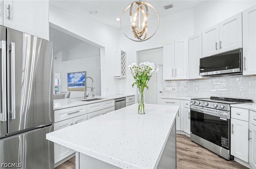5701 Heron Lane 705