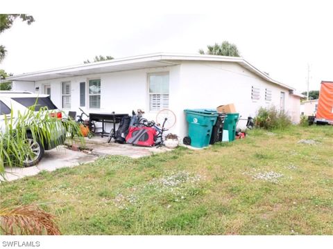 A home in PORT CHARLOTTE