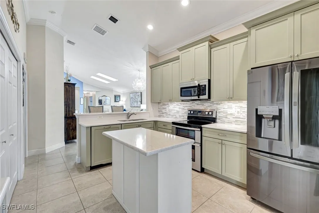 Estero, Florida 33928, United States, 2 Bedrooms Bedrooms, ,2 BathroomsBathrooms,Residential,Active,218916