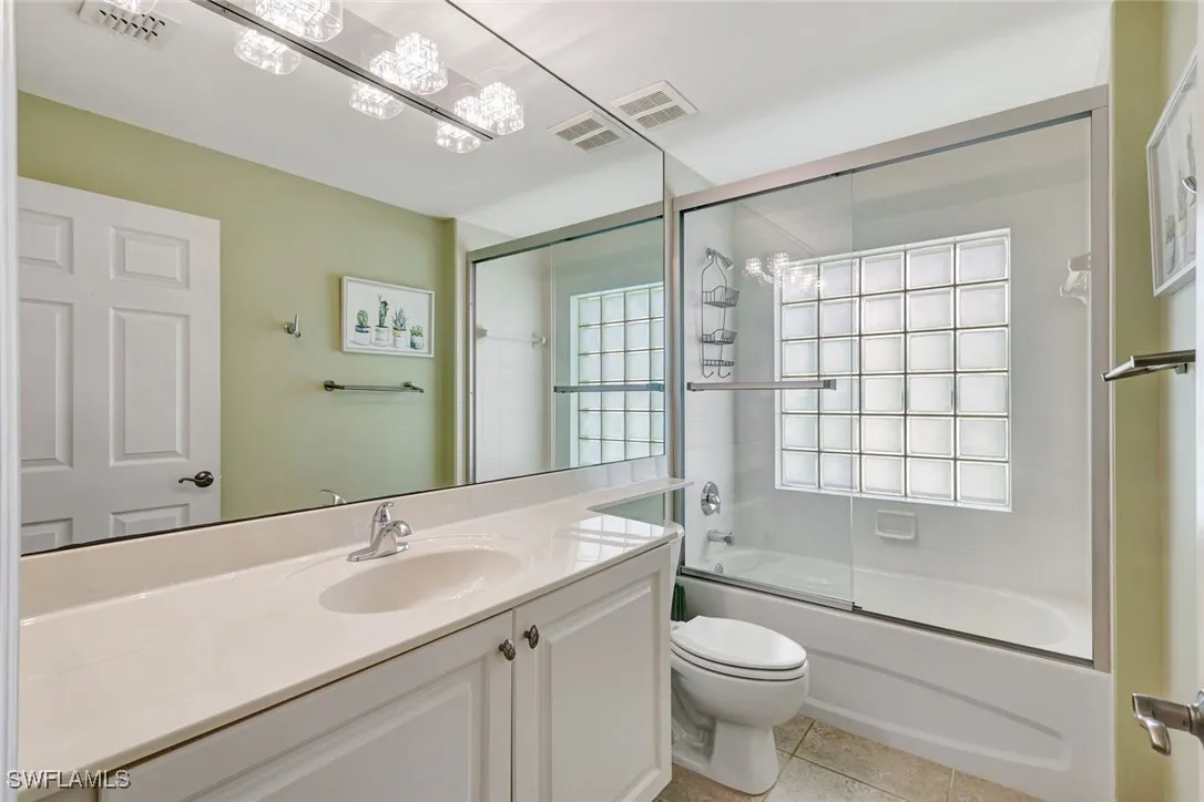 Estero, Florida 33928, United States, 2 Bedrooms Bedrooms, ,2 BathroomsBathrooms,Residential,Active,218916