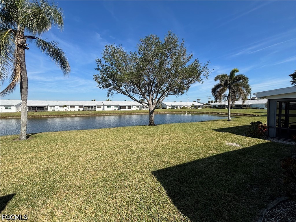1515 Edgewater Circle
