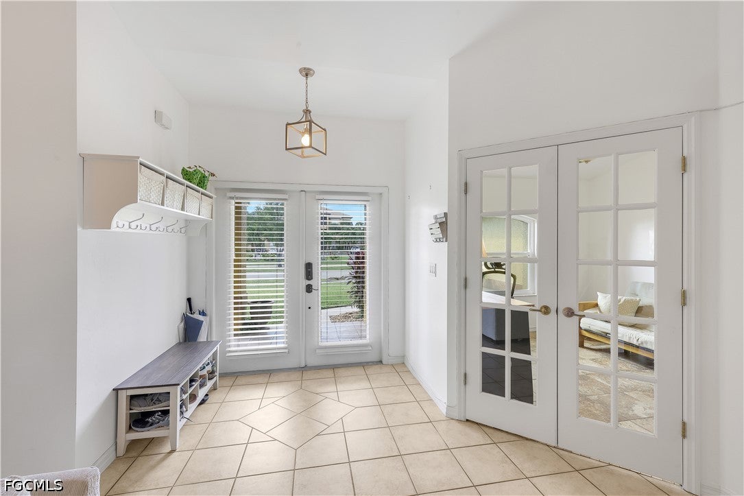 3809 Agualinda Boulevard