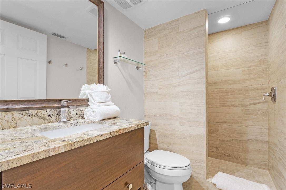 6620 Estero Boulevard 1105