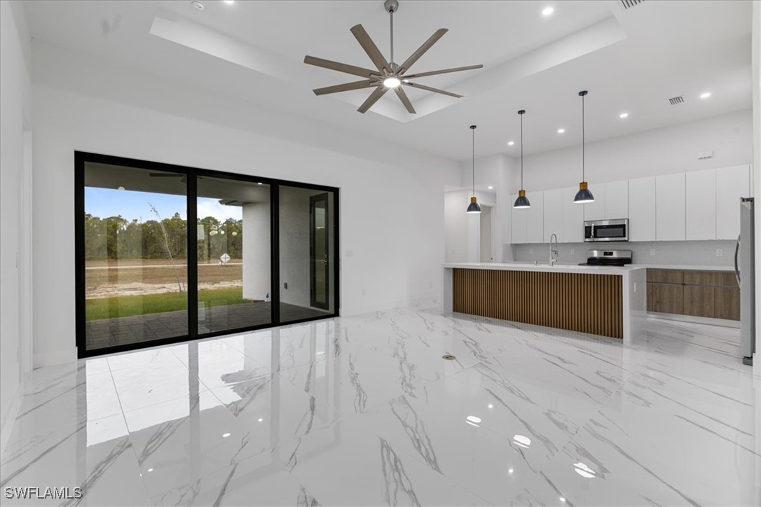 2036 NE 34th Street