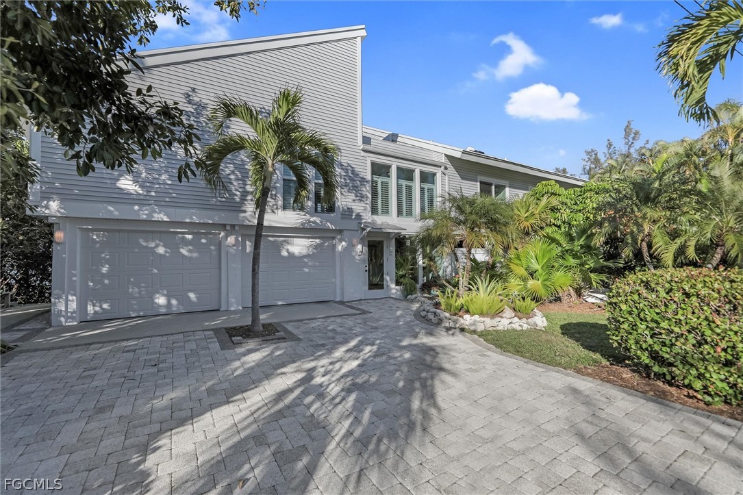 1450 Royal Poinciana Drive