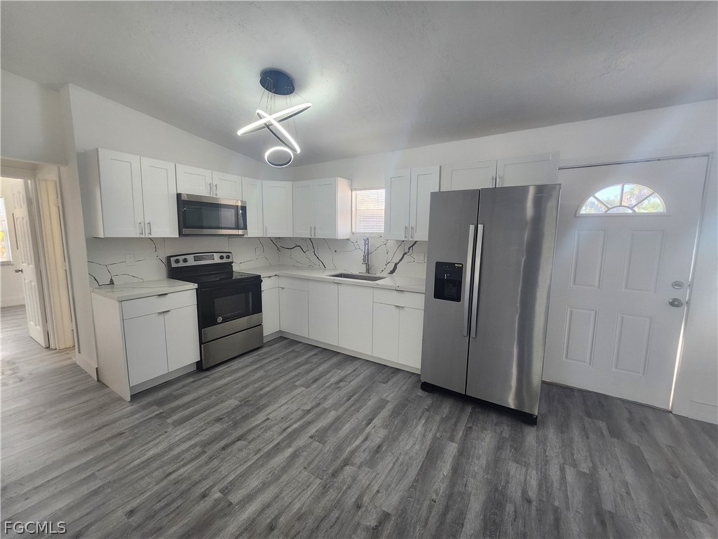 2248 Marina Park Drive