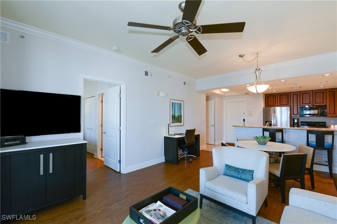 1490 5th Avenue S 1-212