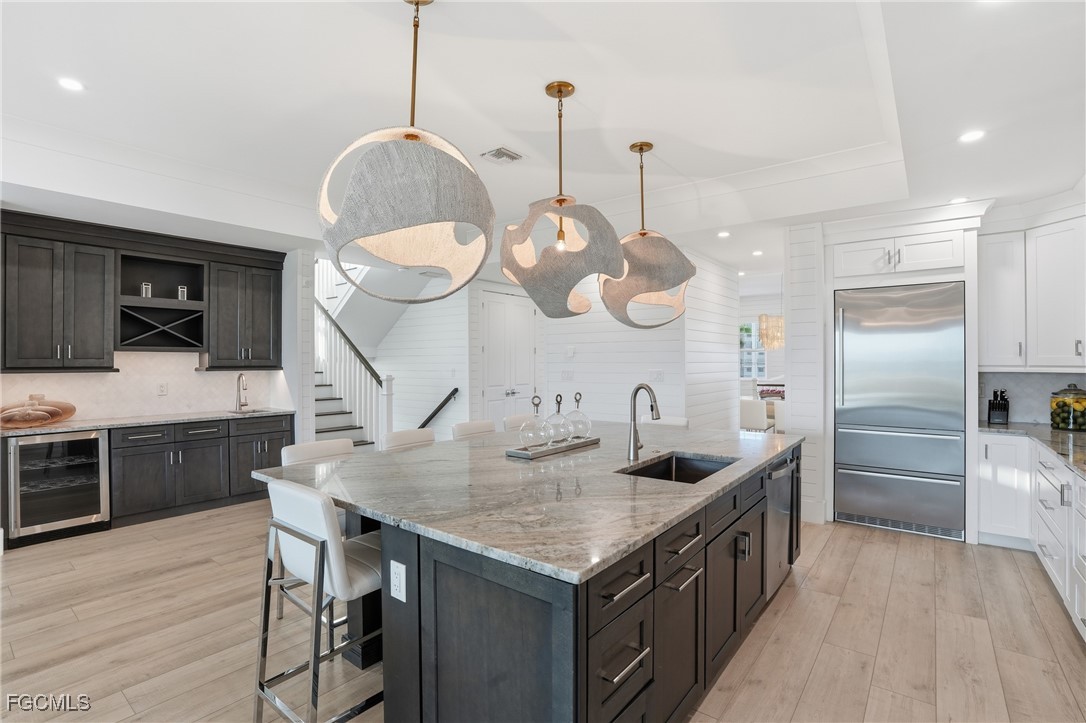 673 Estero Boulevard