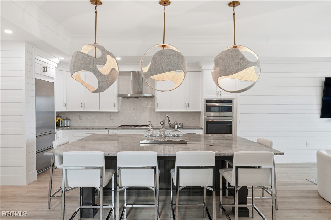 673 Estero Boulevard