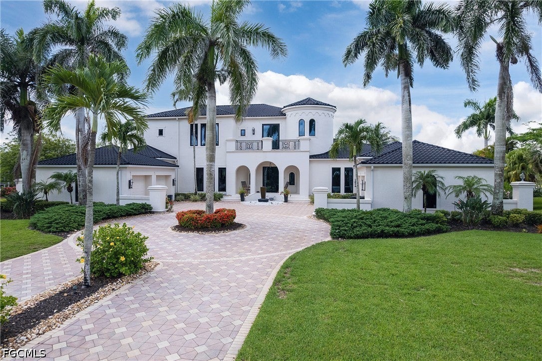 6921 Lake Devonwood Drive