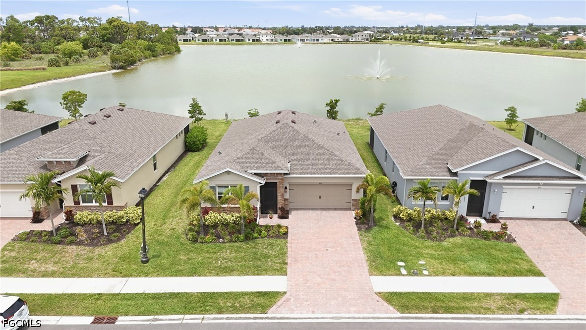 628 Parkshore Lake Avenue