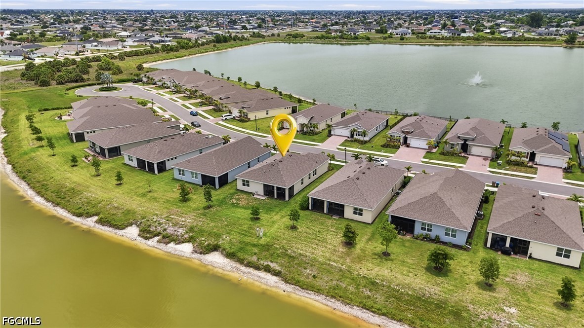 628 Parkshore Lake Avenue