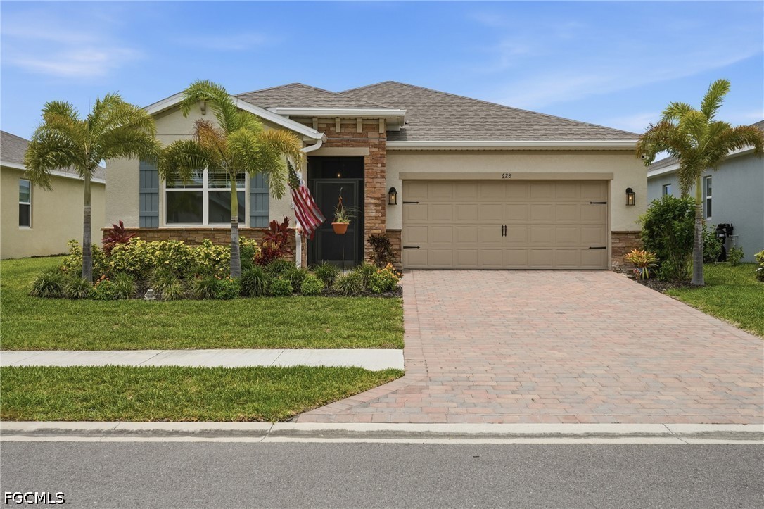 628 Parkshore Lake Avenue