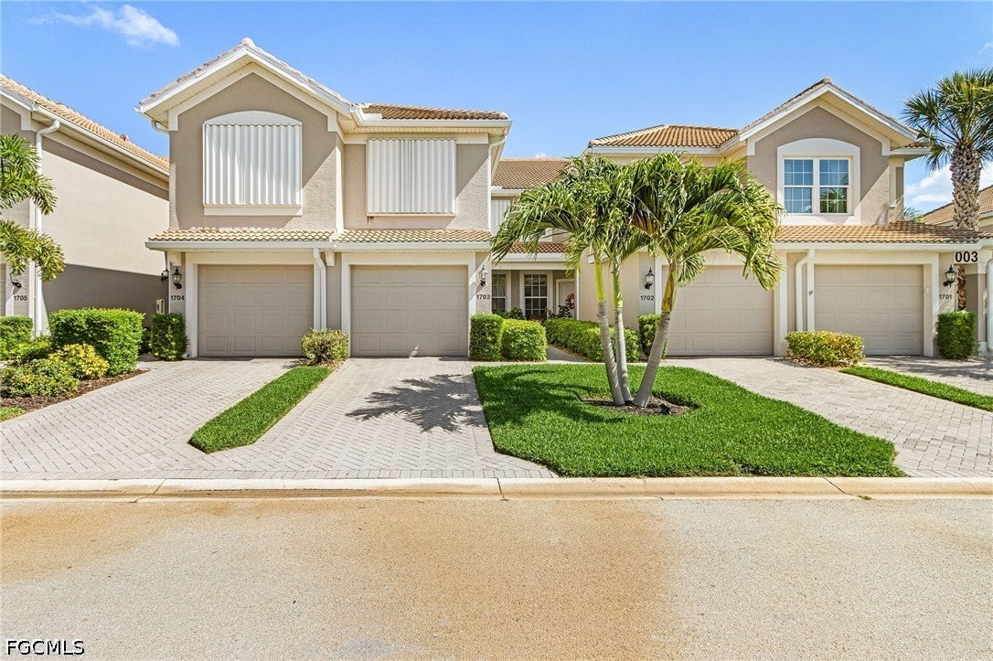 11003 Mill Creek Way 1703
