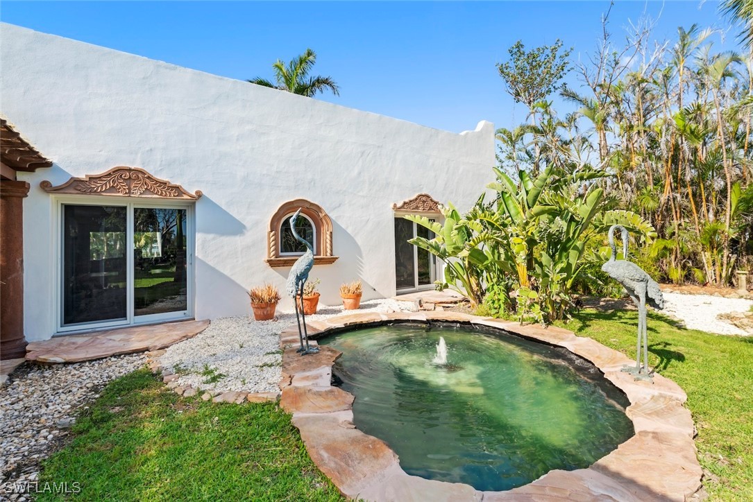 6180 Henderson Road