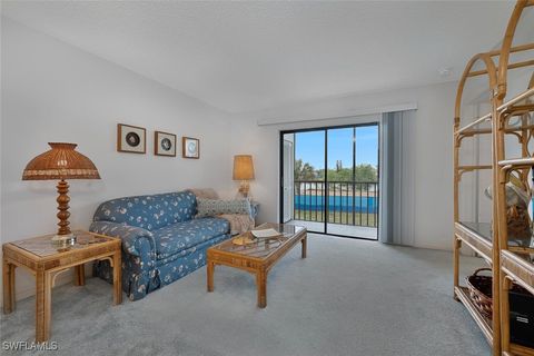 4146 27th Court SW 204 Naples FL 34116