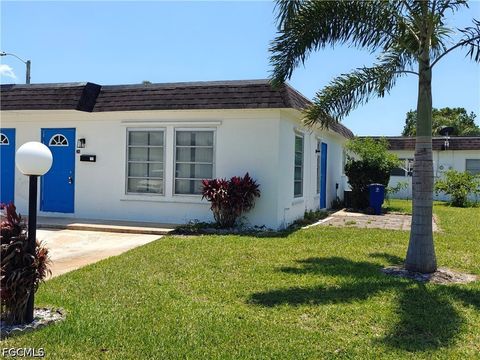 Tiny photo for 26 Temple Court, Lehigh Acres, FL 33936 (MLS # 2026020188)