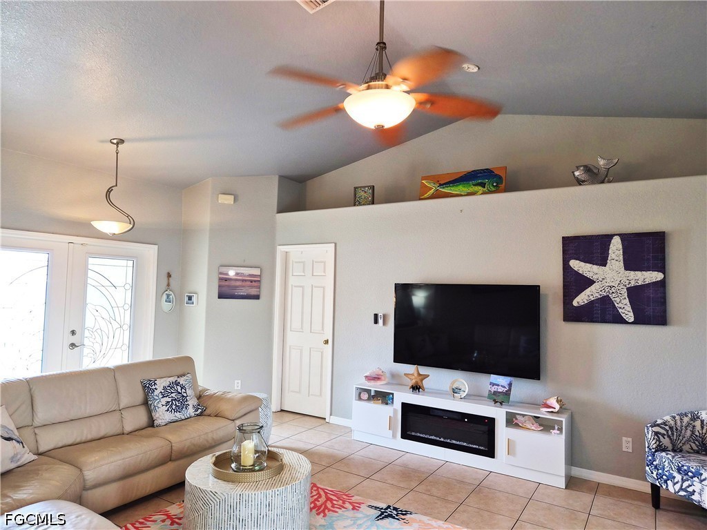 1305 SW 24th Street