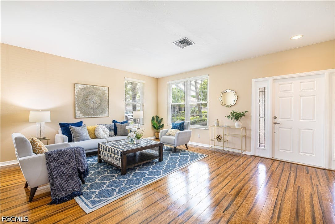 11117 Lakeland Circle