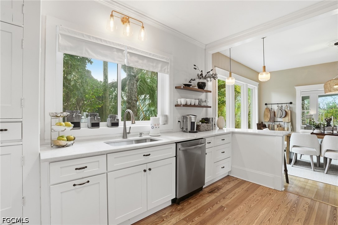 1473 Barcelona Avenue