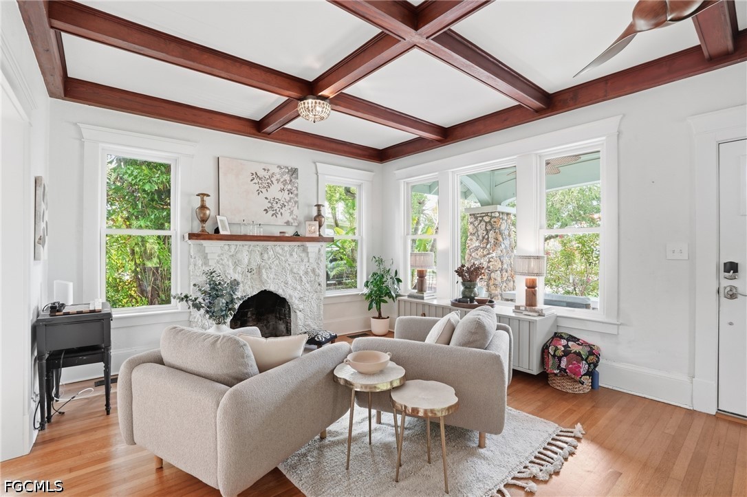 1473 Barcelona Avenue