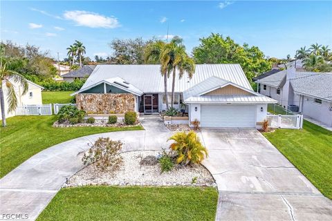 3819 SE 18th Place Cape Coral FL 33904