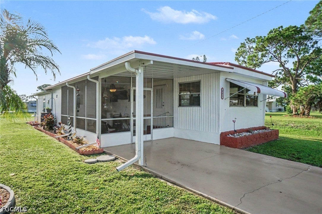 881 Homestead Drive