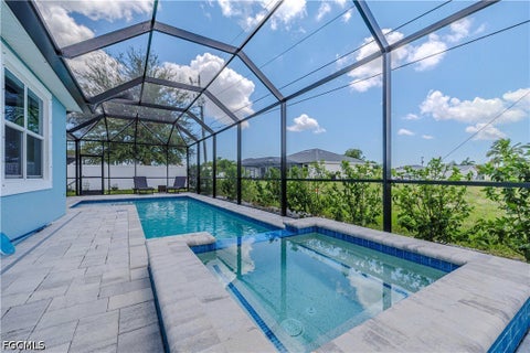 Tiny photo for Cape Coral, FL 33914 (MLS # 2026039255)