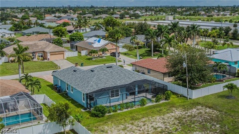 Tiny photo for Cape Coral, FL 33914 (MLS # 2026039255)
