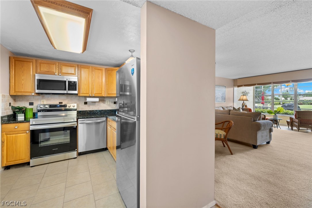 6220 Augusta Drive 114