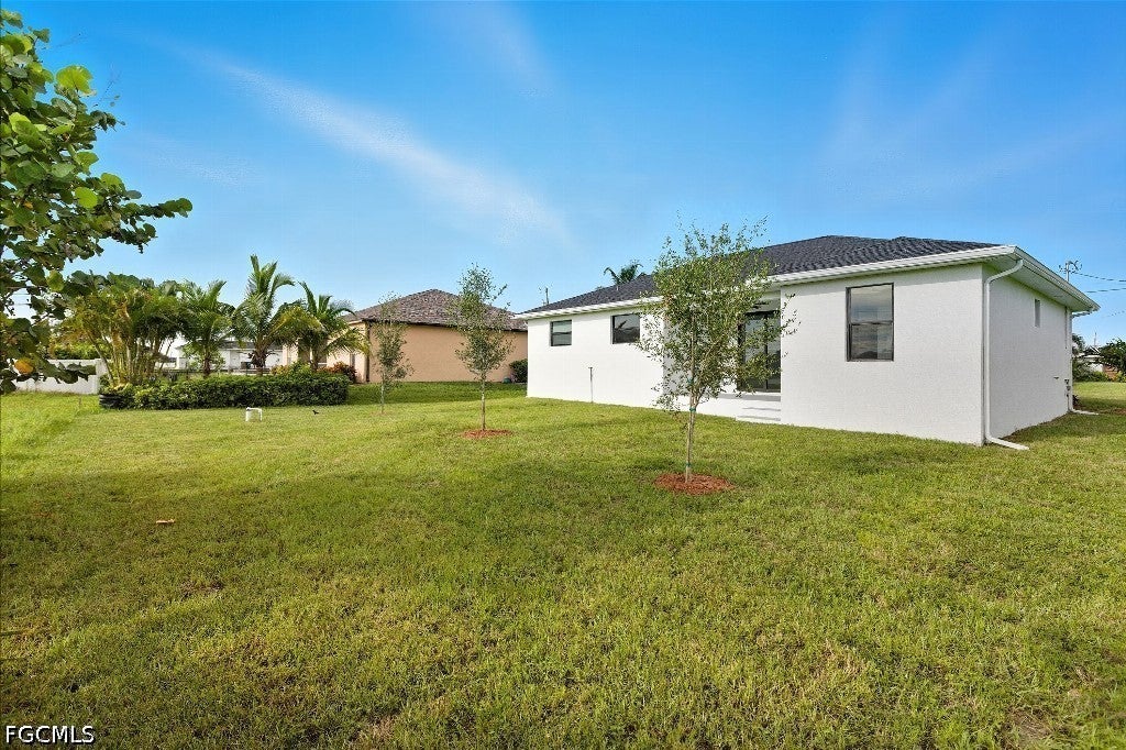 211 NW 25th Avenue