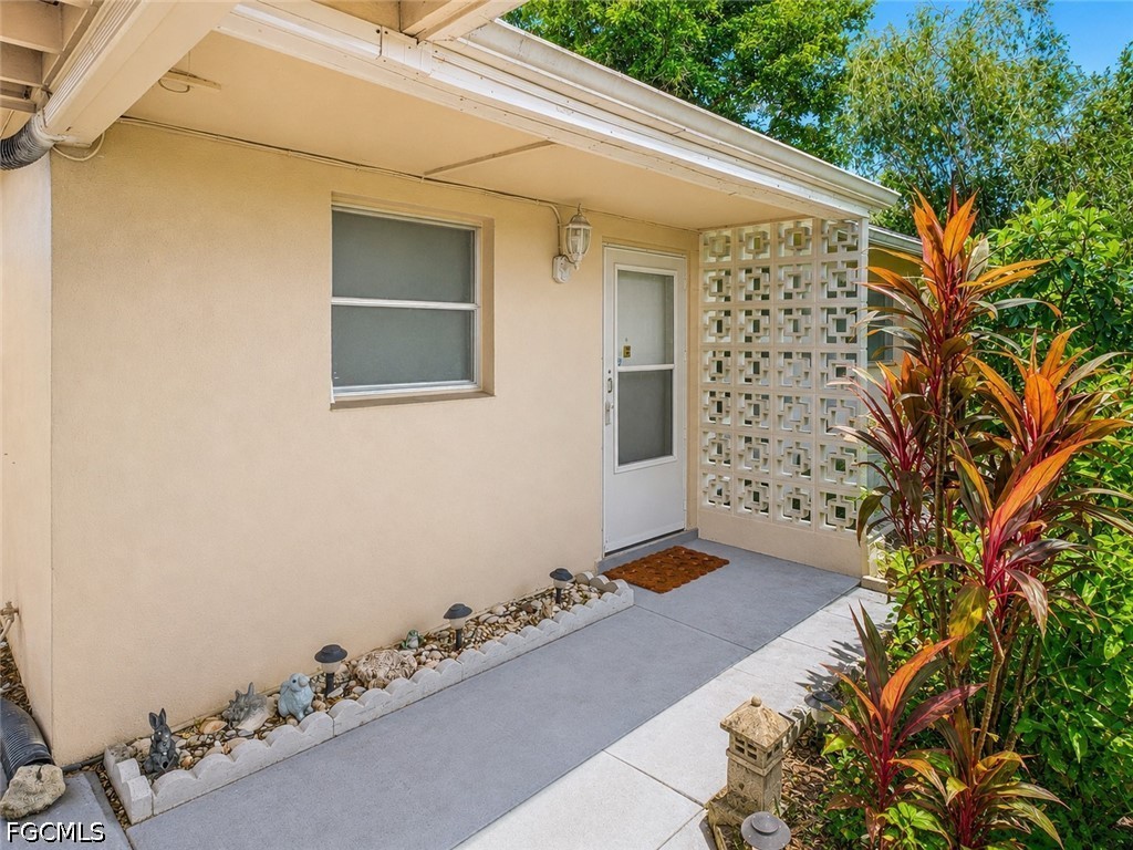 2214 Gladiola Drive