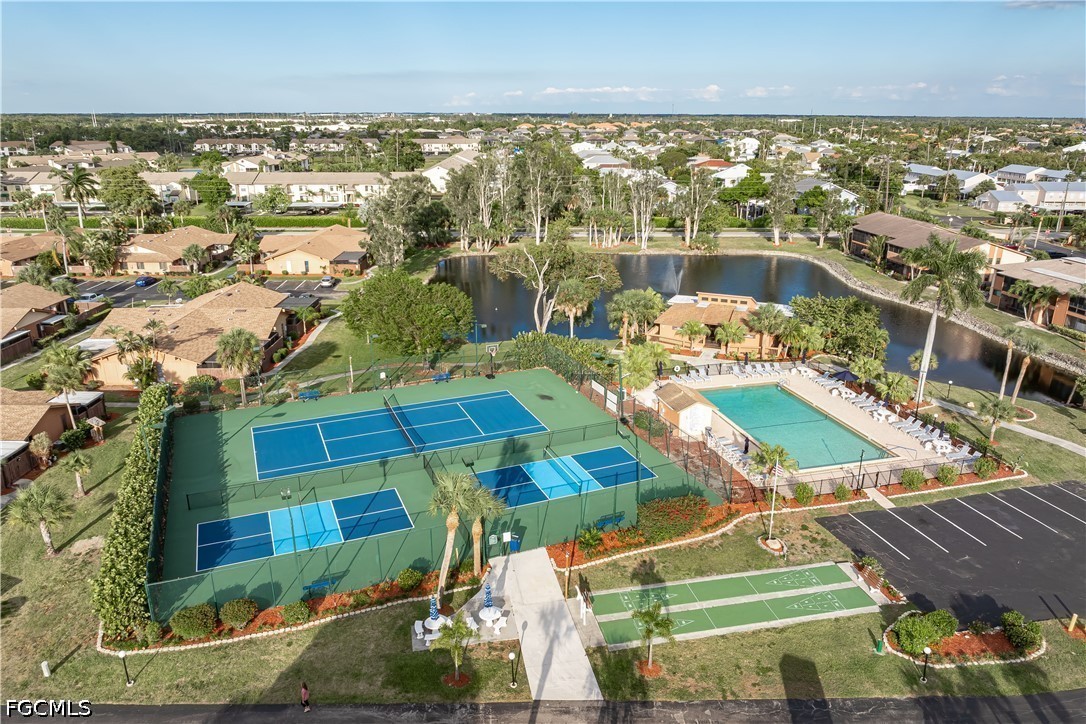 6414 Royal Woods Drive