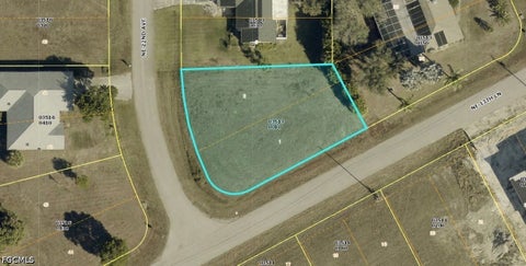 Photo of 1301 NE 22nd Avenue, Cape Coral, FL 33909 (MLS # 2026039361)