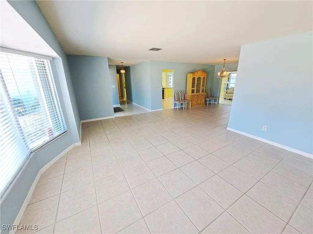 North Fort Myers, Florida 33903, United States, 3 Bedrooms Bedrooms, ,2 BathroomsBathrooms,Residential,Active,164137