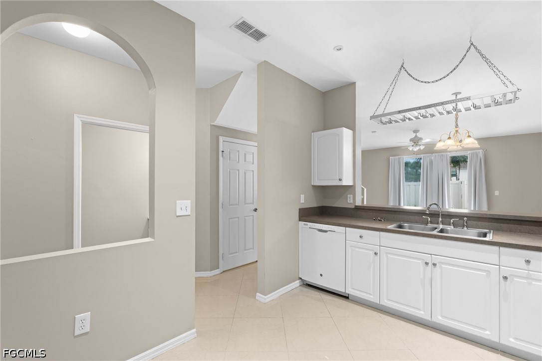 3647 Pine Oak Circle 103