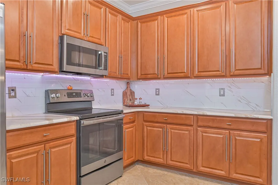 Fort Myers, Florida 33905, United States, 4 Bedrooms Bedrooms, ,2 BathroomsBathrooms,Residential,Active,97823