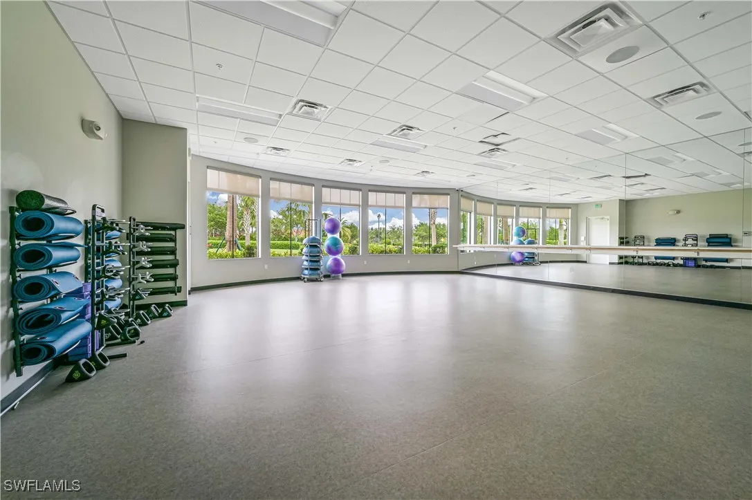 Fort Myers, Florida 33905, United States, 4 Bedrooms Bedrooms, ,2 BathroomsBathrooms,Residential,Active,97823