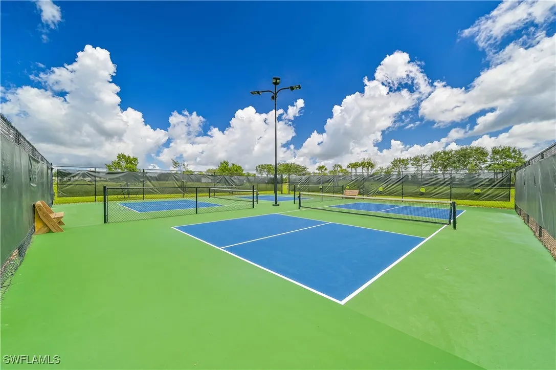 Fort Myers, Florida 33905, United States, 4 Bedrooms Bedrooms, ,2 BathroomsBathrooms,Residential,Active,97823