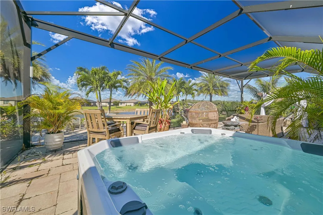 Fort Myers, Florida 33905, United States, 4 Bedrooms Bedrooms, ,2 BathroomsBathrooms,Residential,Active,97823