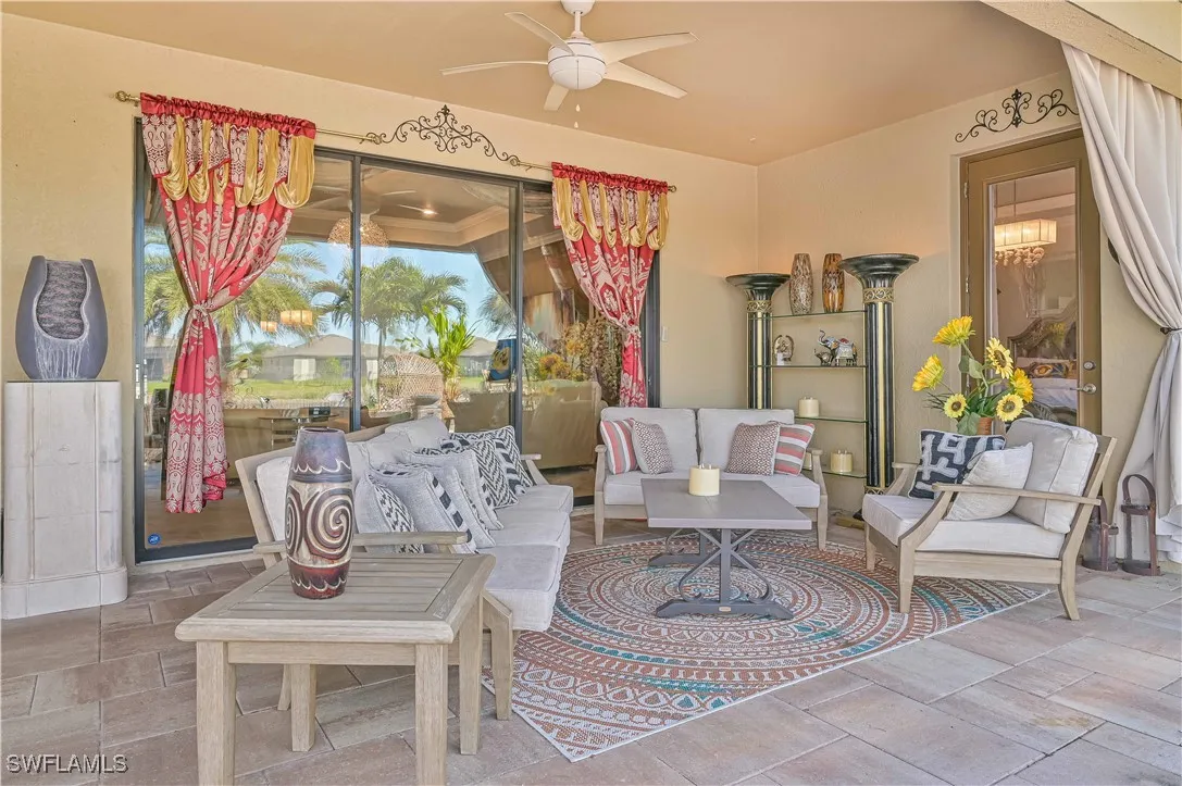 Fort Myers, Florida 33905, United States, 4 Bedrooms Bedrooms, ,2 BathroomsBathrooms,Residential,Active,97823